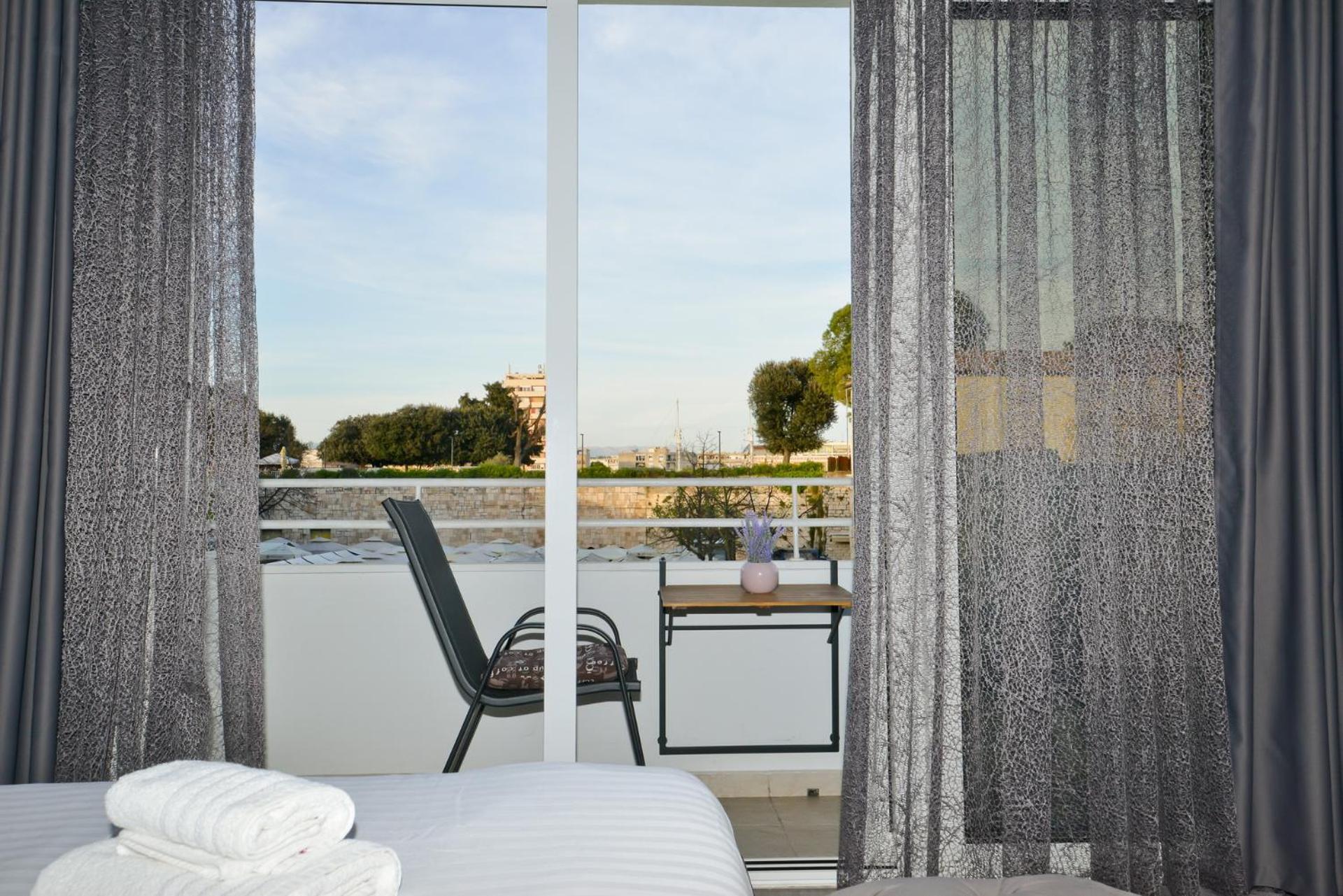 Piazza Rooms Zadar Buitenkant foto